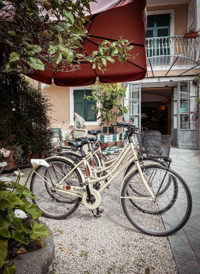 Mh Hotel Вараце Екстериор снимка